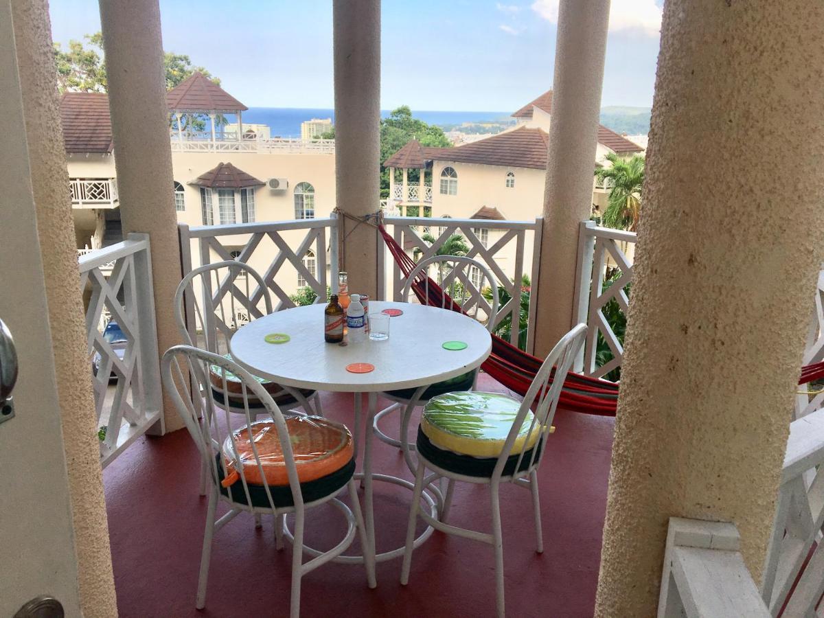 #D1 Castle Studio Wifi King Bed Ocho Rios Jamaica Екстериор снимка